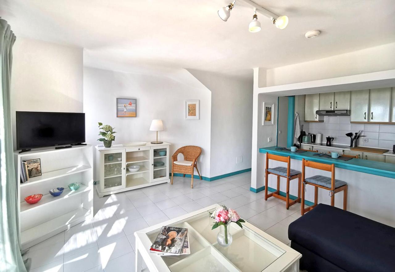 Calypso, Apartamento Completo Con Vistas Al Mar Y A La Piscina En Costa Teguise Luaran gambar