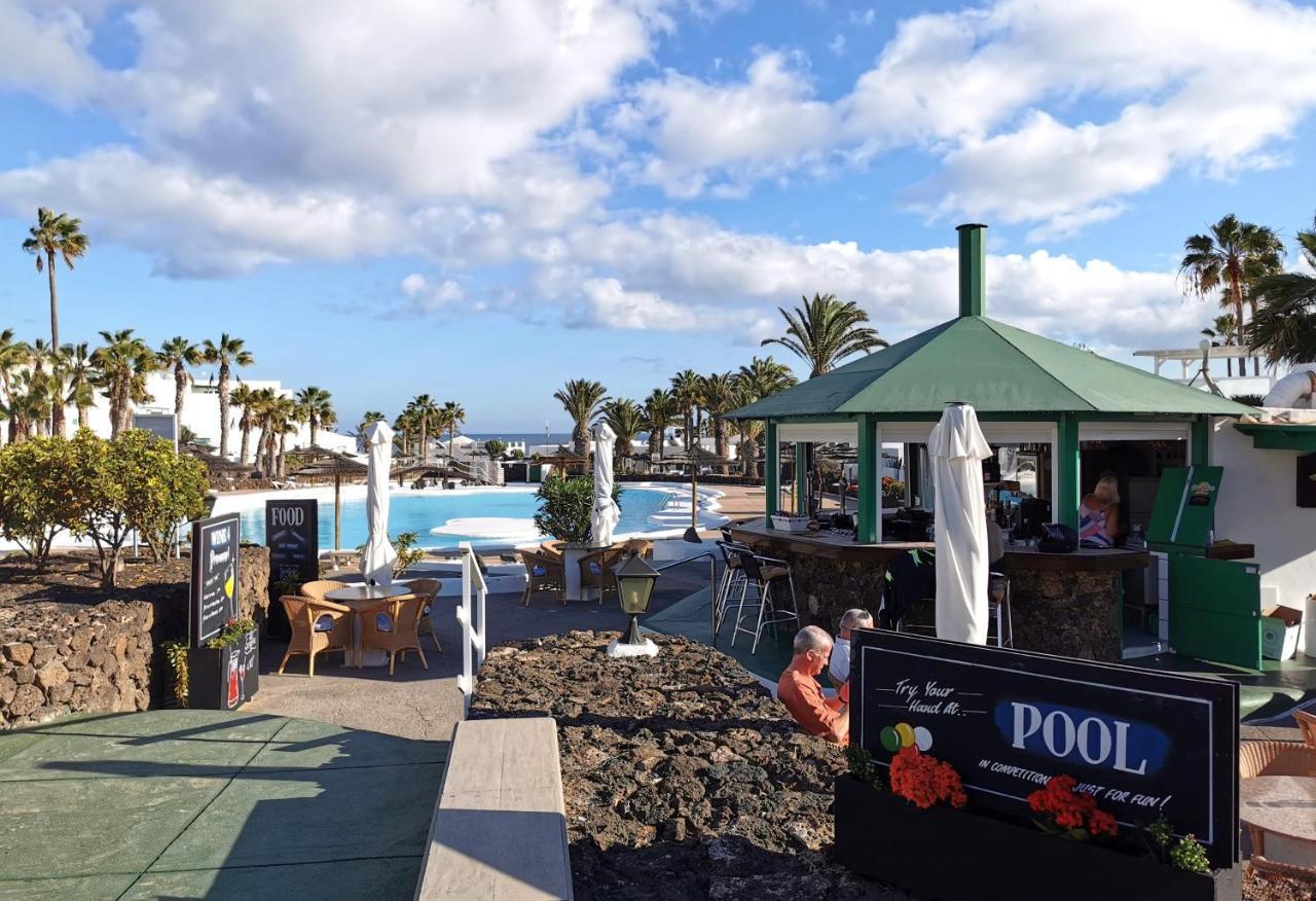 Calypso, Apartamento Completo Con Vistas Al Mar Y A La Piscina En Costa Teguise Luaran gambar